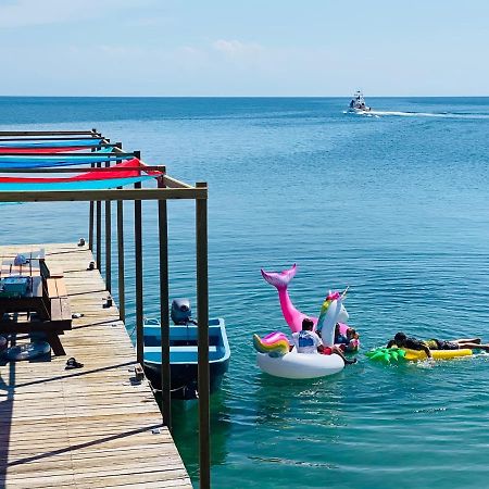 Blue Sky Rentals Utila Exterior foto